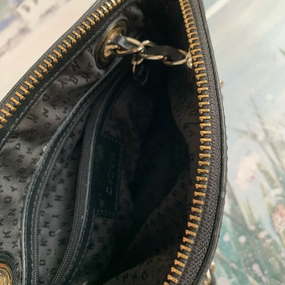 DKNY 2014 Crossbody Goldtone Black Leather Purse - Picture 7 of 16